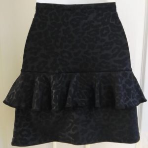 Skirt – frill at back